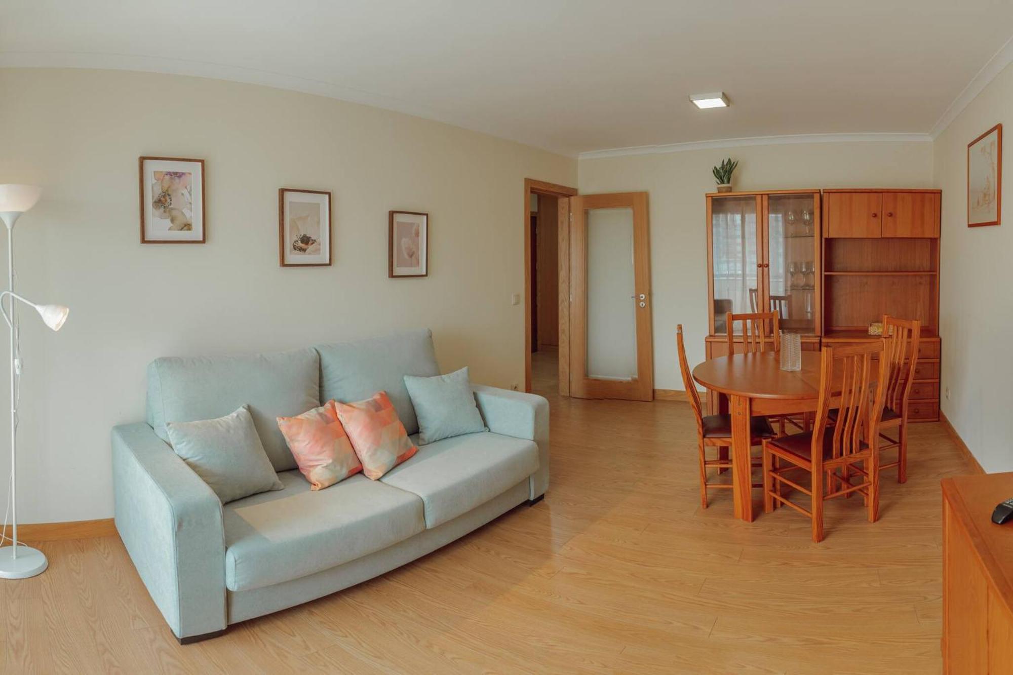 Bright Apartment By Hosty Порту Экстерьер фото